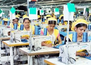 How to improve productivity in the apparel industry